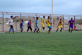 فوتبال در منطقه حاشیه نشین «میرآباد چابهار»