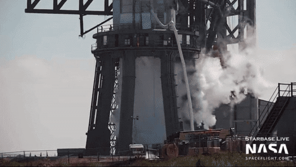 "استارشیپ" در کمال ناباوری منفجر شد