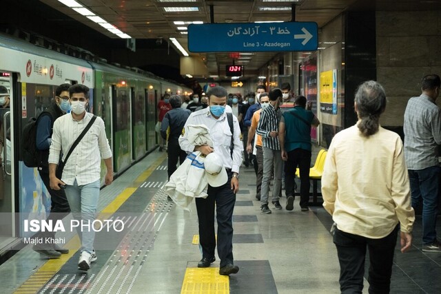 مشکل کارگران خدماتی خط ۳ مترو حل شد