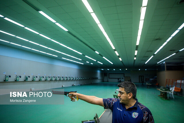میگویند ۱۷ میلیارد و یک آپارتمان در پاسداران گرفتهام!/ اولین پرستاری بودم که به سوریه رفت
