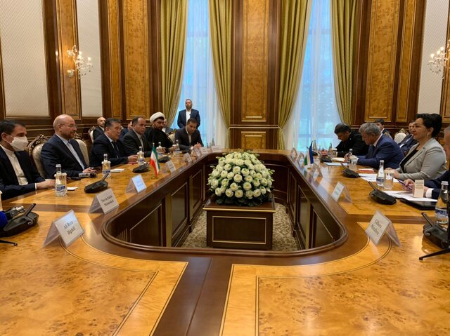 قالیباف: تسهیل صدور روادید برای بازرگانان ایرانی و توریسم در اولویت باشد