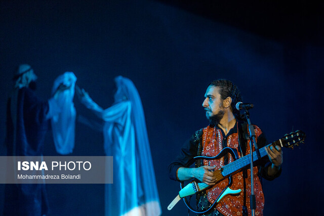 عکس تزئینی است وقتی خوانندگان مشهور صحنه را خراب میکنند!