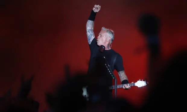 موفقیتی که سریال «چیزهای عجیب» برای «متالیکا» به ارمغان آورد