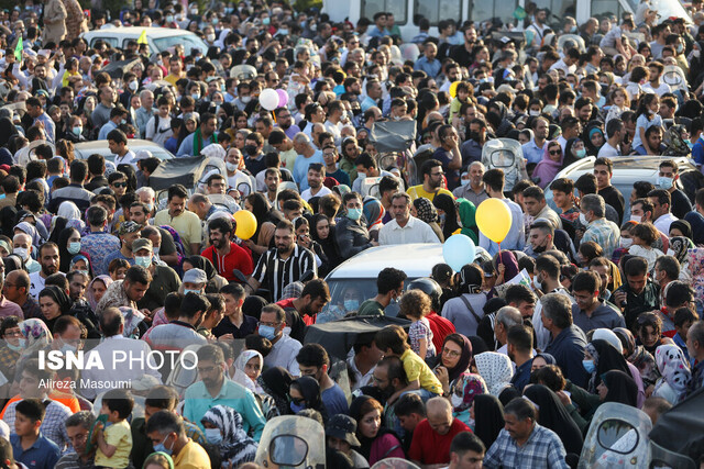 استقبال پرشور مردمی از مهمانی ۱۰ کیلومتری عید غدیر