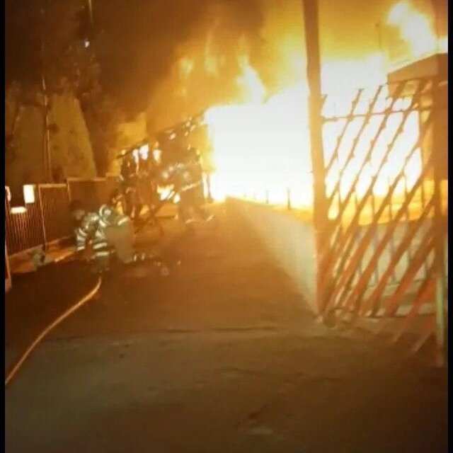 آتشسوزی در مجموعه ورزشی شهرک امید در تهران