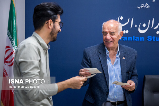 قهرمانی که بوکس را حلال کرد!/ هویتدوست: ناطقنوری را من آوردم