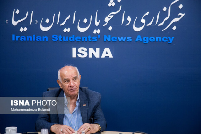 قهرمانی که بوکس را حلال کرد!/ هویتدوست: ناطقنوری را من آوردم