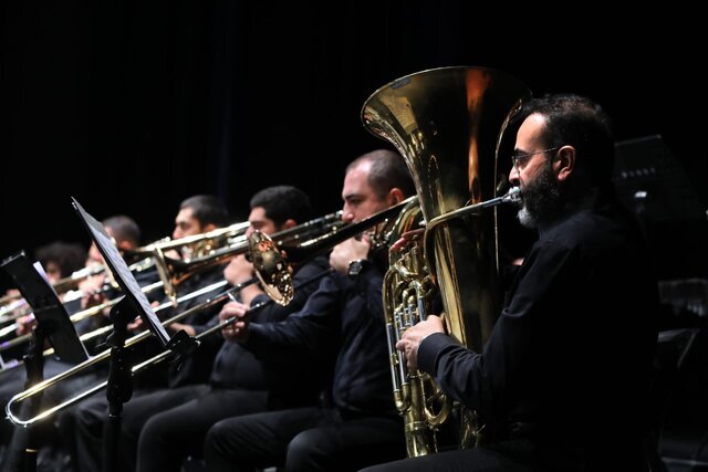 راه موسیقی در ایران را سود مالی چند نفر مشخص میکند راه موسیقی در ایران را سود مالی چند نفر مشخص میکند