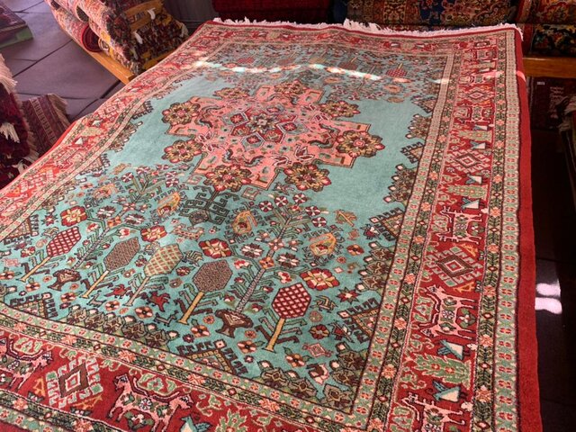 همه به به و چه چه میکنند ولی خرید نه!