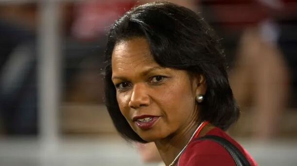 کاندولیزا رایس، وزیر امور خارجه اسبق آمریکا مقامات امنیتی سابق آمریکا از تعامل خود با روسیه گفتند