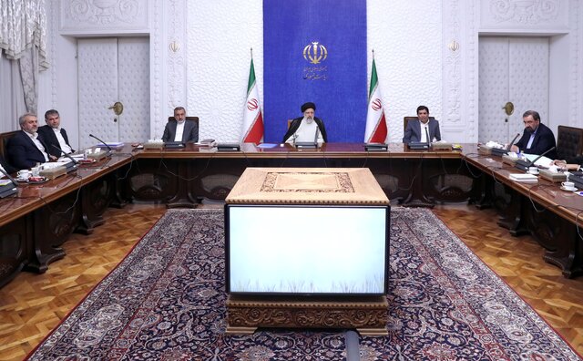 رییسی دستور رسیدگی به حقوق بازنشستگان را داد رییسی دستور رسیدگی به حقوق بازنشستگان را داد
