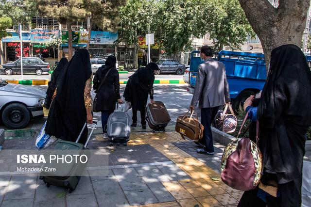 عکس از آرشیو زائران پیش از سفر، اقامت و بلیت رفت و برگشت را پیشبینی کنند