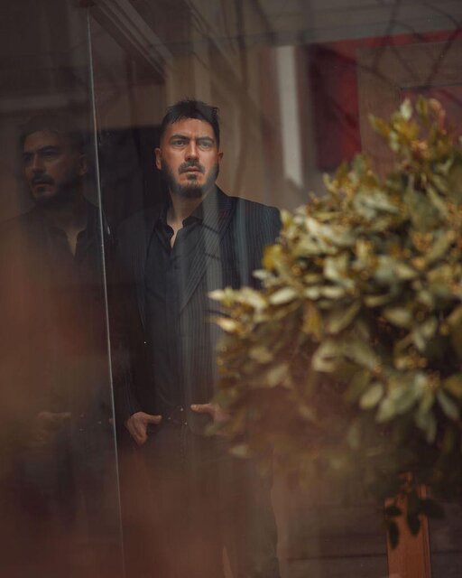 نیما شاهرخ شاهی: بازیگران مراقب باشند چه کالایی تبلیغ می کنند