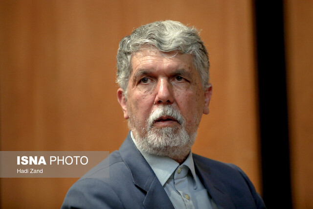 نگاه مهدوی دامغانی به تشیع و ادبیات عرب چه بود؟