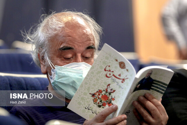 نگاه مهدوی دامغانی به تشیع و ادبیات عرب چه بود؟