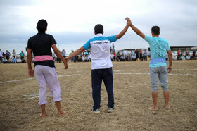 مسابقه کشتی گورش