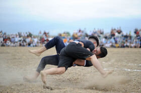 مسابقه کشتی گورش