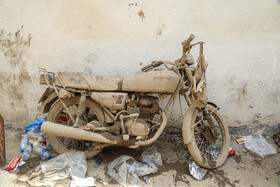 خسارات وارد شده از جاری شدن سیلاب و رانش زمین در امامزاده داوود تهران