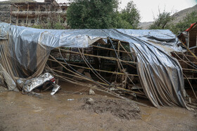 خسارات وارد شده از جاری شدن سیلاب و رانش زمین در امامزاده داوود تهران