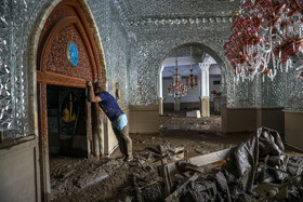 خسارات وارد شده از جاری شدن سیلاب و رانش زمین در امامزاده داوود تهران