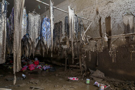 خسارات وارد شده از جاری شدن سیلاب و رانش زمین در امامزاده داوود تهران