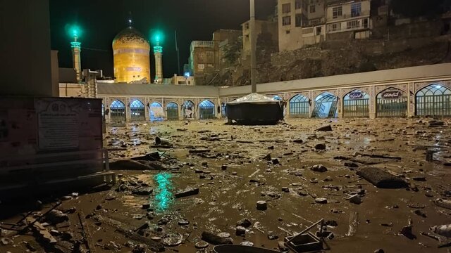 افزایش شمار جانباختگان سیل امامزاده داوود به ۵ تن/ احتمال افزایش فوتیها 9 پایگاه خبری ججین ۸ مصدوم و ۲ فوتی در سیلاب تهران تاکنون/جلسه اضطراری مدیریت بحران