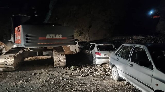 افزایش شمار جانباختگان سیل امامزاده داوود به ۵ تن/ احتمال افزایش فوتیها 8 پایگاه خبری ججین ۸ مصدوم و ۲ فوتی در سیلاب تهران تاکنون/جلسه اضطراری مدیریت بحران