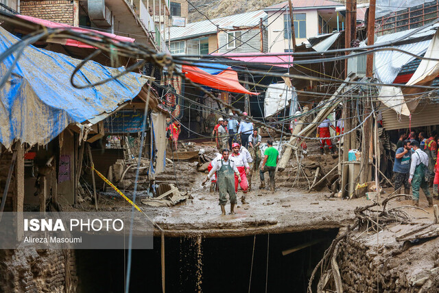 احتمال وقوع دوباره سیلاب در تهران/کشف یک جسد دیگر؛ جانباختگان سیل امامزاده داوود ۶ تن شدند