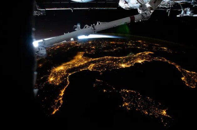 ۸ لحظه فراموشنشدنی در "ایستگاه فضایی بینالمللی"