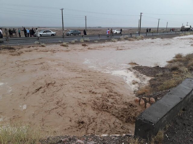 ۴۰ روستای استان مرکزی درگیر سیل/ کشف جسد ۲ قربانی سیل بختگان