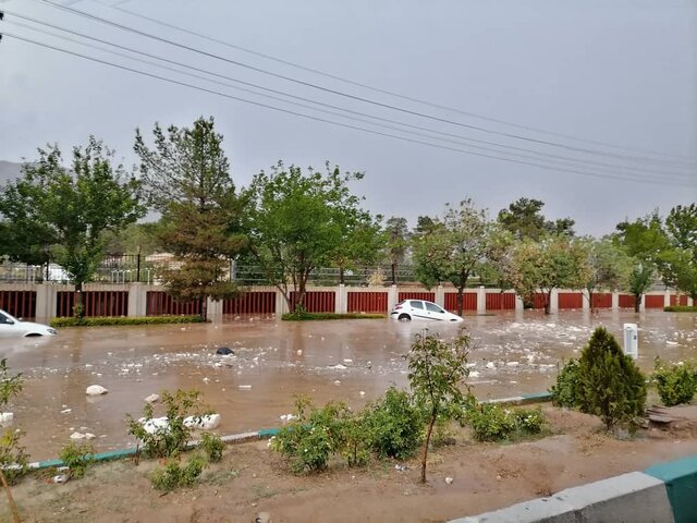 ۴۰ روستای استان مرکزی درگیر سیل/ کشف جسد ۲ قربانی سیل بختگان