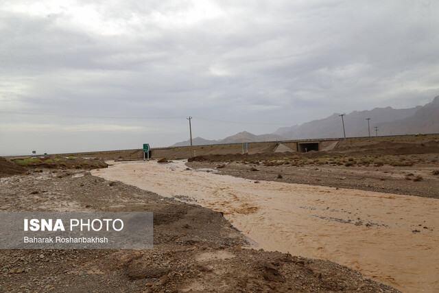 عکس تزئینی ست پیدا شدن پیکر یکی از مفقودین سیل ایوانکی
