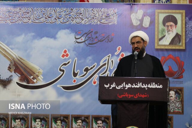 امروز در خط مقدم دفاع از حیثیت کشور هستیم