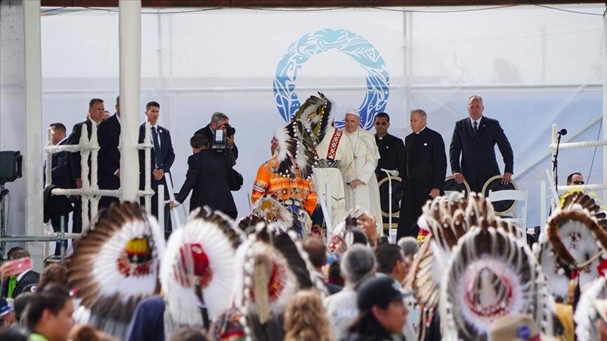 پاپ فرانسیس: در قبال بومیان کانادا "نسل کشی" رخ داده است