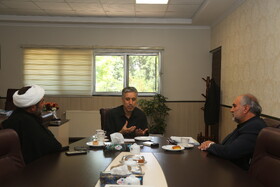 ضرورت تقویت خودباری در میان دانشجویان و ارتقای جایگاه علم در جامعه