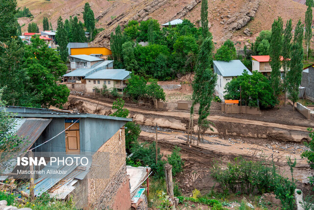 خسارت سیل به بیش از ۹۰۰۰ واحد در یزد/ امدادرسانی به ۲۵۱ خانوار لرستانی
