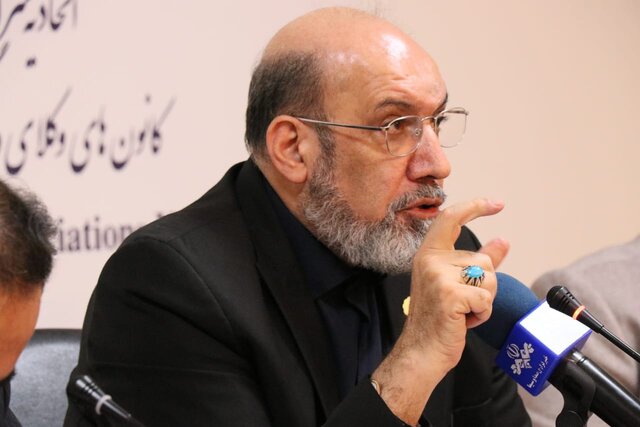 ارجاع پرونده کینگ مانی به مجتمع اقتصادی، عدم همکاری کانادا نسبت به استرداد خاوری و ...