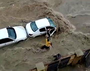 گفت و گو با جوان یاسوجی، ناجی مادر و فرزندانش از سیل