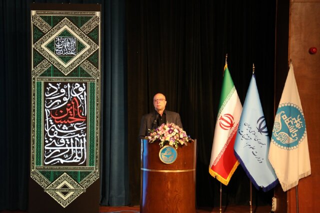 پژوهانه استادان باید به‌موقع و یک‌باره پرداخت شوند