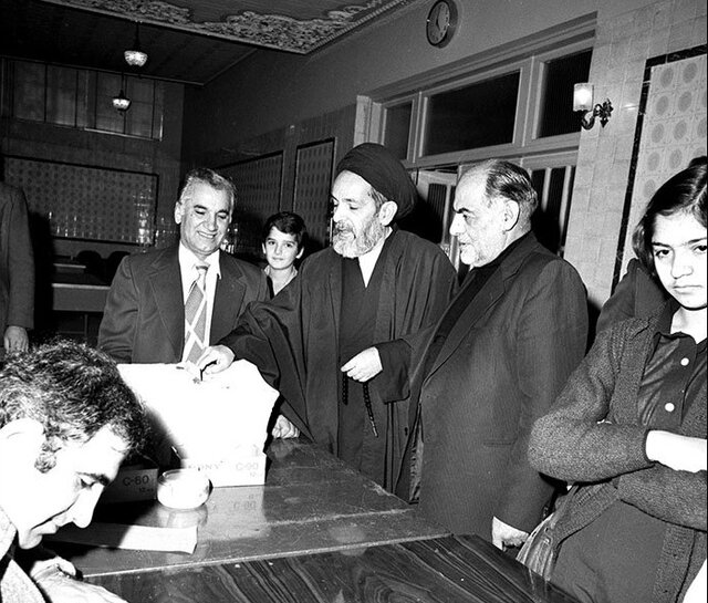 مجلس موسسان تاسیس نشد؟