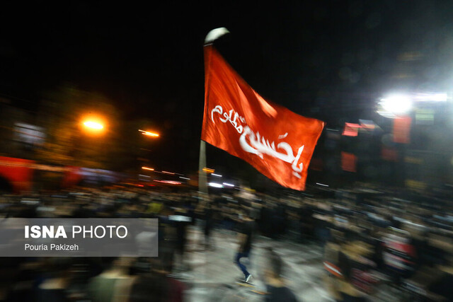 عکس تزیینی است مدیران صداوسیما با مناسبت های مذهبی مثل سیل و زلزله برخورد میکنند!