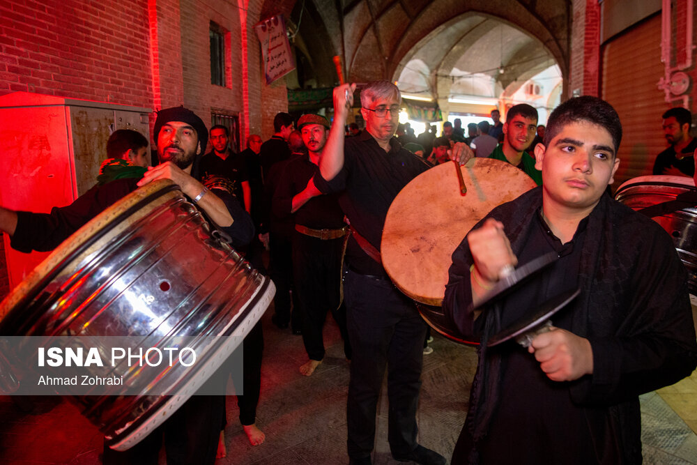 تصاویری از مراسم سنتی مشق شمشیر نجفیهای مقیم قم