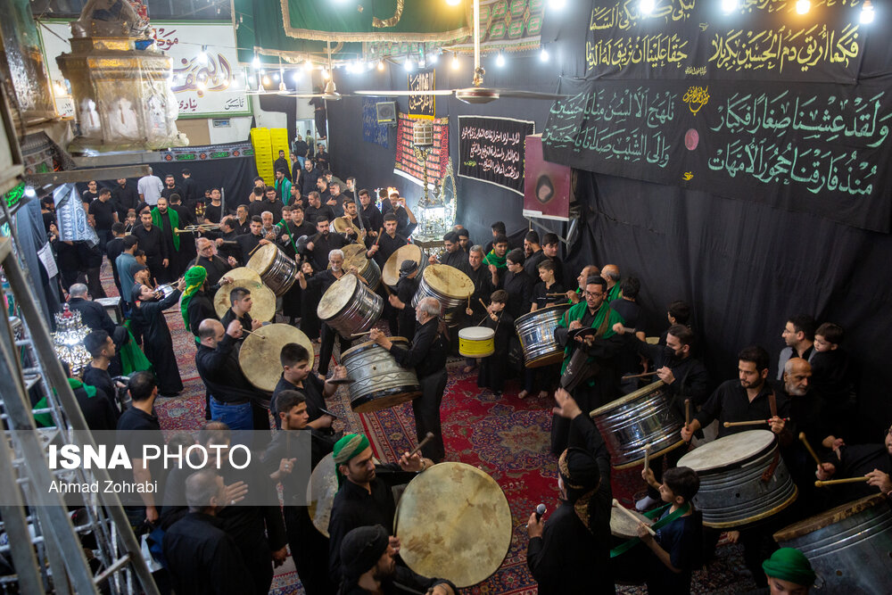 تصاویری از مراسم سنتی مشق شمشیر نجفیهای مقیم قم