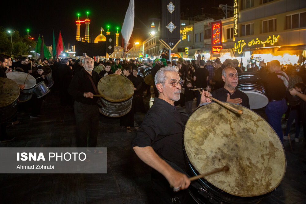 تصاویری از مراسم سنتی مشق شمشیر نجفیهای مقیم قم