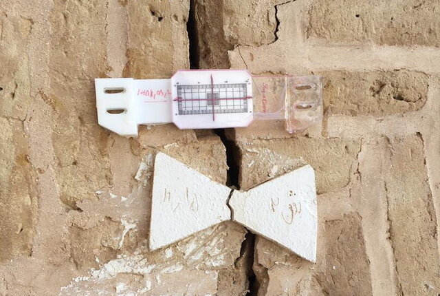 تَرکها و تصاویر «امیرچخماق» پس از سیل تَرکها و تصاویر «امیرچخماق» پس از سیل