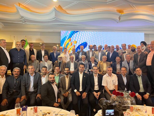 برپایی جشنواره نوشتافزار سلنا در اسپیناس پالاس برپایی جشنواره نوشتافزار سلنا در اسپیناس پالاس