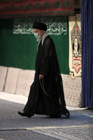 مراسم عزاداری مقام معظم رهبری در شب تاسوعای حسینی