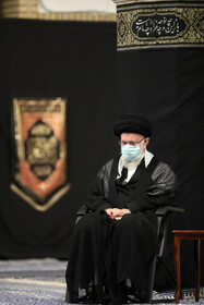 مراسم عزاداری مقام معظم رهبری در شب تاسوعای حسینی