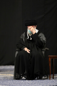 مراسم عزاداری مقام معظم رهبری در شب تاسوعای حسینی