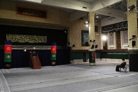 مراسم عزاداری مقام معظم رهبری در شب تاسوعای حسینی